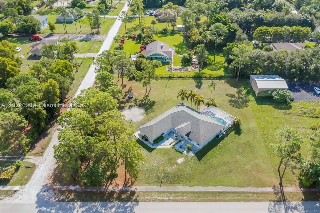 17996 N 42nd Road N Loxahatchee FL 33470