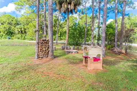 17996 N 42nd Road N Loxahatchee FL 33470