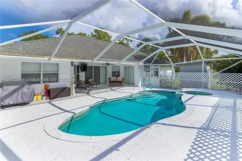 17996 N 42nd Road N Loxahatchee FL 33470