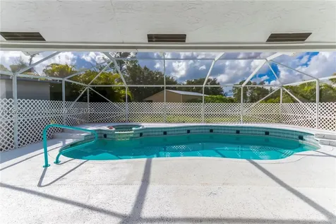 17996 N 42nd Road N Loxahatchee FL 33470