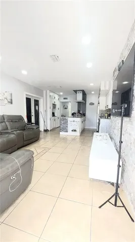 2145 SW 76th Avenue Miami FL 33155