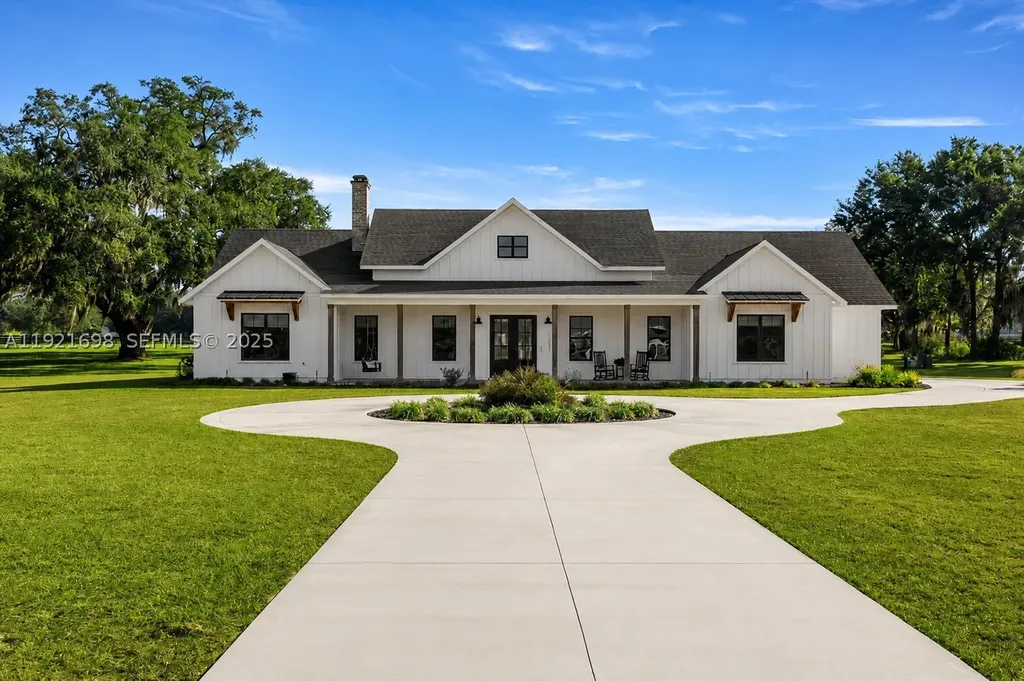10561 NE 104th Circle Other City - In The State Of Florida FL 34484