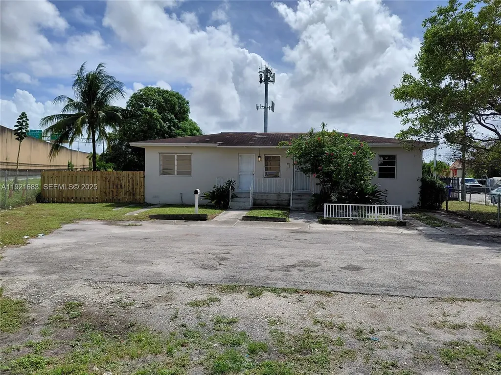 640 - 642 NW 77th Street Miami FL 33150
