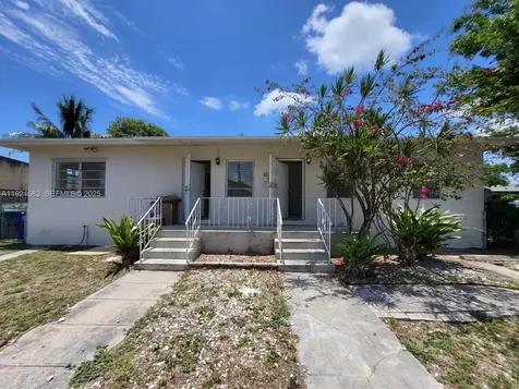 640 - 642 NW 77th Street Miami FL 33150