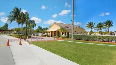 1535 SE 26th Street Homestead FL 33035