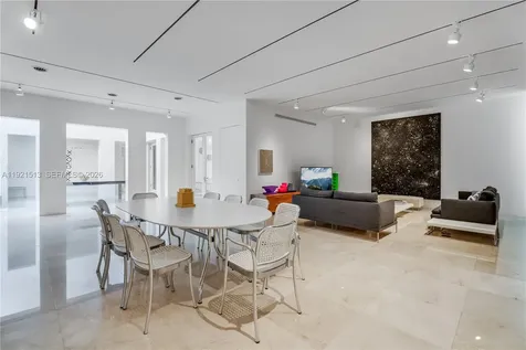 5 Harbor Point Key Biscayne FL 33149
