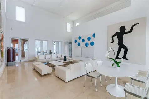 5 Harbor Point Key Biscayne FL 33149