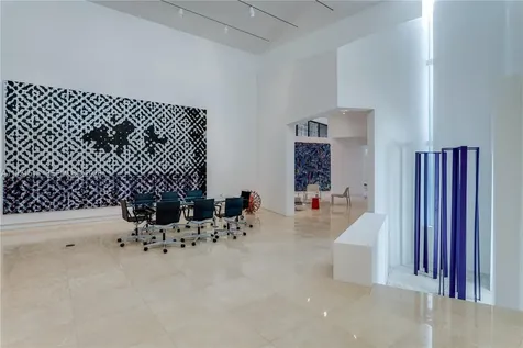 5 Harbor Point Key Biscayne FL 33149