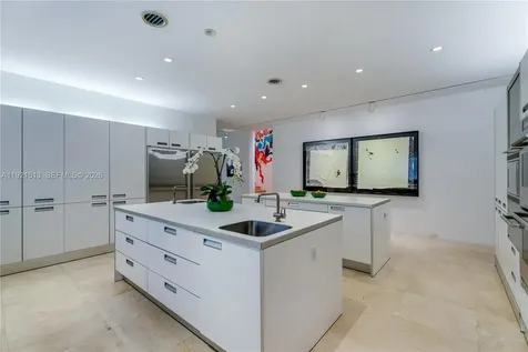 5 Harbor Point Key Biscayne FL 33149