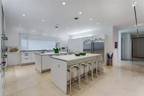 5 Harbor Point Key Biscayne FL 33149