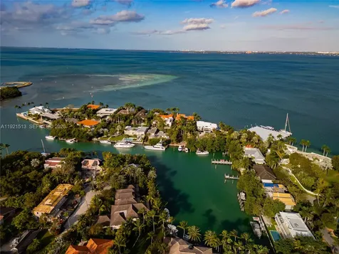 5 Harbor Point Key Biscayne FL 33149
