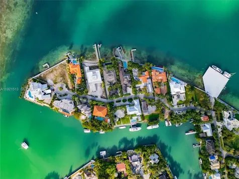 5 Harbor Point Key Biscayne FL 33149