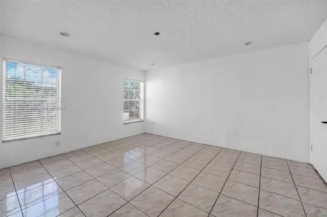 9305 SW 212th Terrace Cutler Bay FL 33189