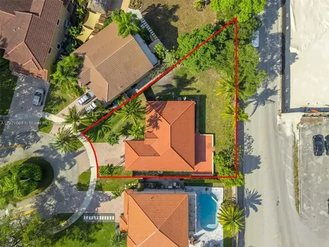 9305 SW 212th Terrace Cutler Bay FL 33189