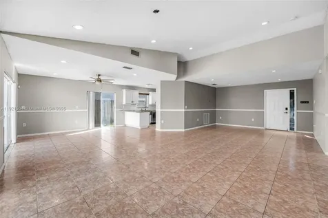 9305 SW 212th Terrace Cutler Bay FL 33189