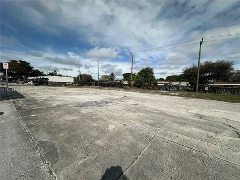 6501 Pembroke Road Hollywood FL 33023