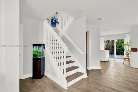 16415 SW 73rd Terrace Miami FL 33193