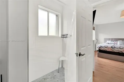 16415 SW 73rd Terrace Miami FL 33193