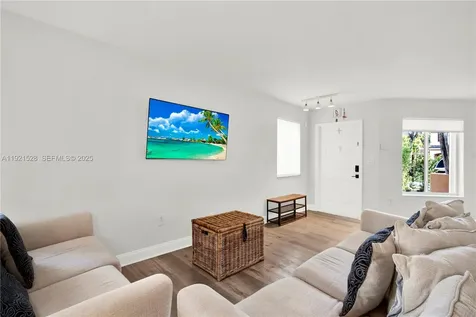 16415 SW 73rd Terrace Miami FL 33193