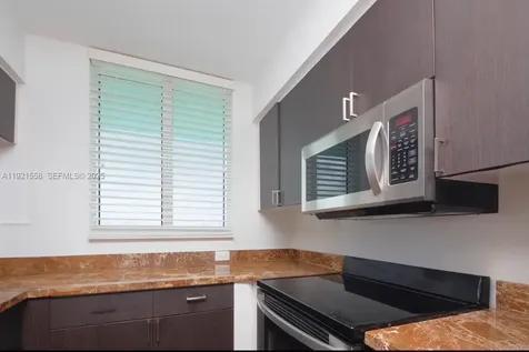 650 West Avenue Miami Beach FL 33139