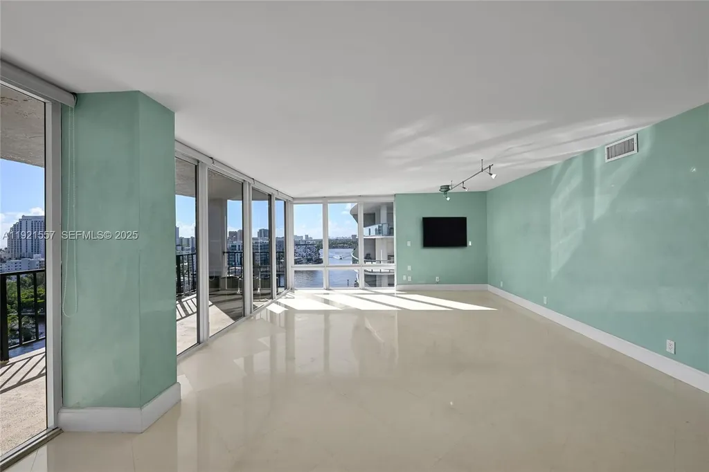 936 Intracoastal Drive Fort Lauderdale FL 33304