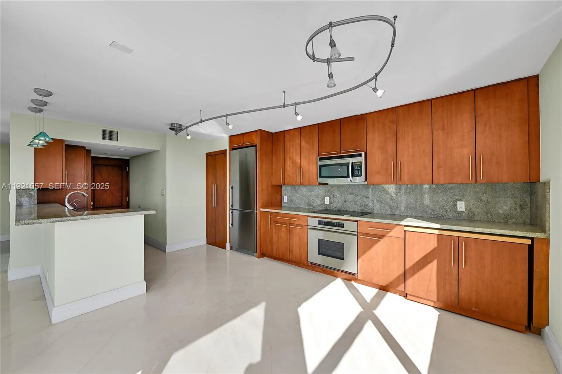 936 Intracoastal Drive Fort Lauderdale FL 33304