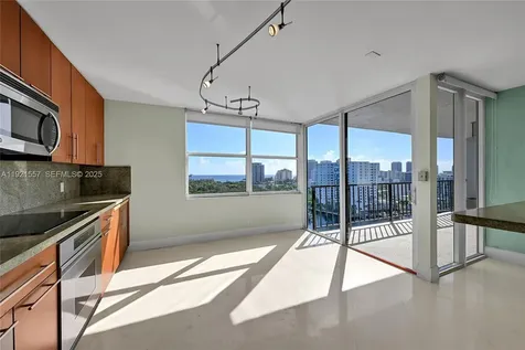 936 Intracoastal Drive Fort Lauderdale FL 33304
