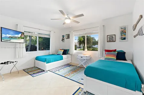 290 Tropic Drive Lauderdale By The Sea FL 33308