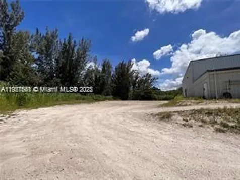 29055 SW 107th Avenue Homestead FL 33033