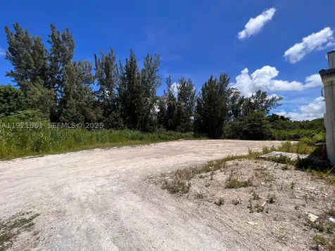 29055 SW 107th Avenue Homestead FL 33033