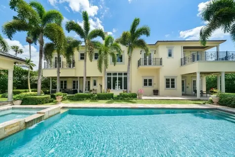 8010 Ponce De Leon Road Miami FL 33143