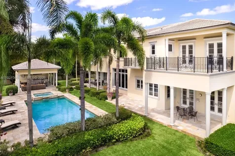 8010 Ponce De Leon Road Miami FL 33143