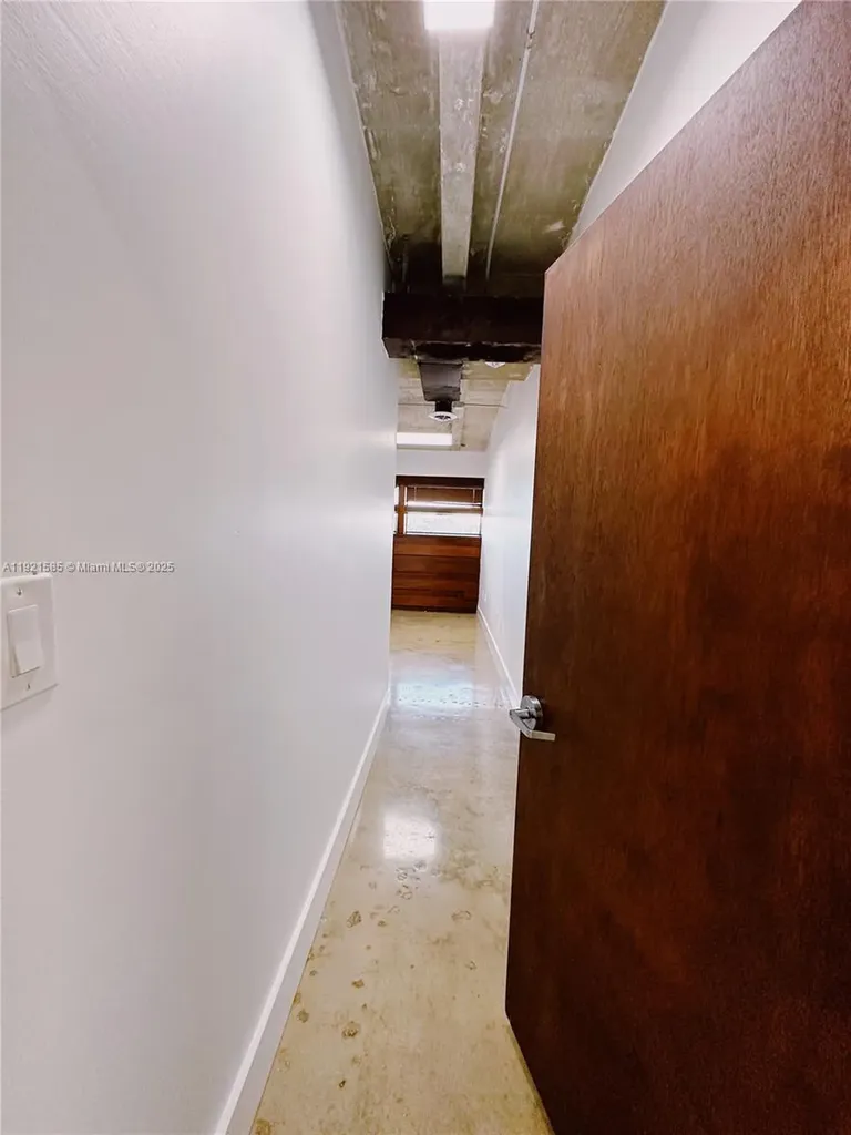 1125 NE 125th Street North Miami FL 33161