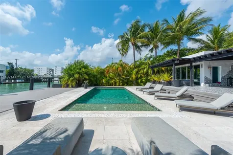 970 S Shore Drive Miami Beach FL 33141