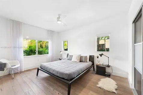 970 S Shore Drive Miami Beach FL 33141