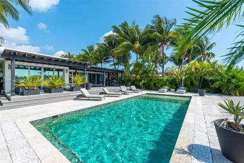 970 S Shore Drive Miami Beach FL 33141