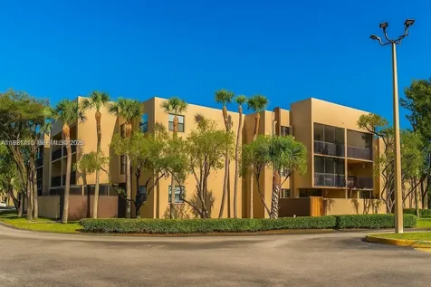 10865 SW 112th Avenue Miami FL 33176