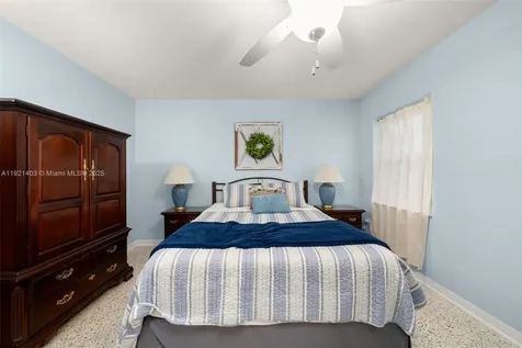 2551 Lakeview Drive Sebring FL 33870