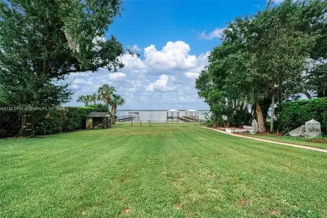 2551 Lakeview Drive Sebring FL 33870
