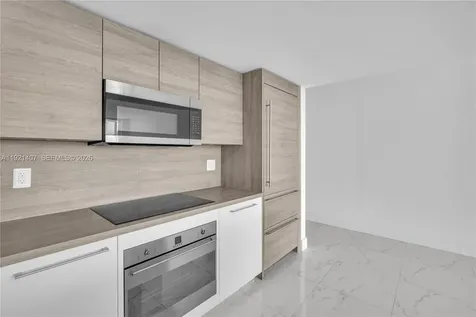 400 Sunny Isles Boulevard Sunny Isles Beach FL 33160