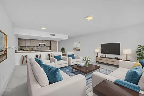 400 Sunny Isles Blvd (2 Parkings) Sunny Isles Beach FL 33160