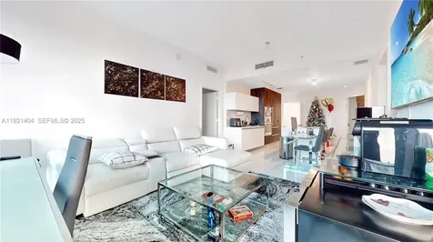 851 NE 1st Avenue Miami FL 33132