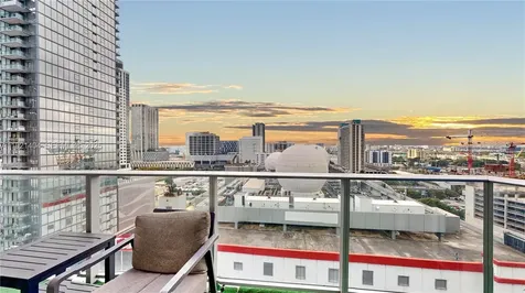 851 NE 1st Avenue Miami FL 33132