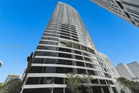 225 N Miami Avenue Miami FL 33128