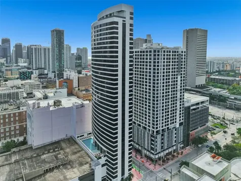 225 N Miami Avenue Miami FL 33128