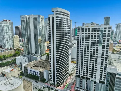 225 N Miami Avenue Miami FL 33128