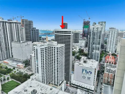 225 N Miami Avenue Miami FL 33128