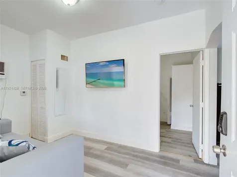 1845 NW 55th Street Miami FL 33142
