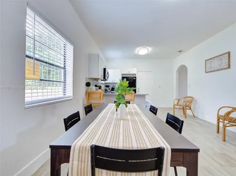 1845 NW 55th Street Miami FL 33142