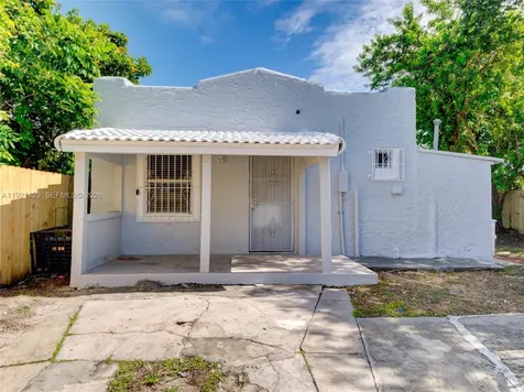 1845 NW 55th Street Miami FL 33142